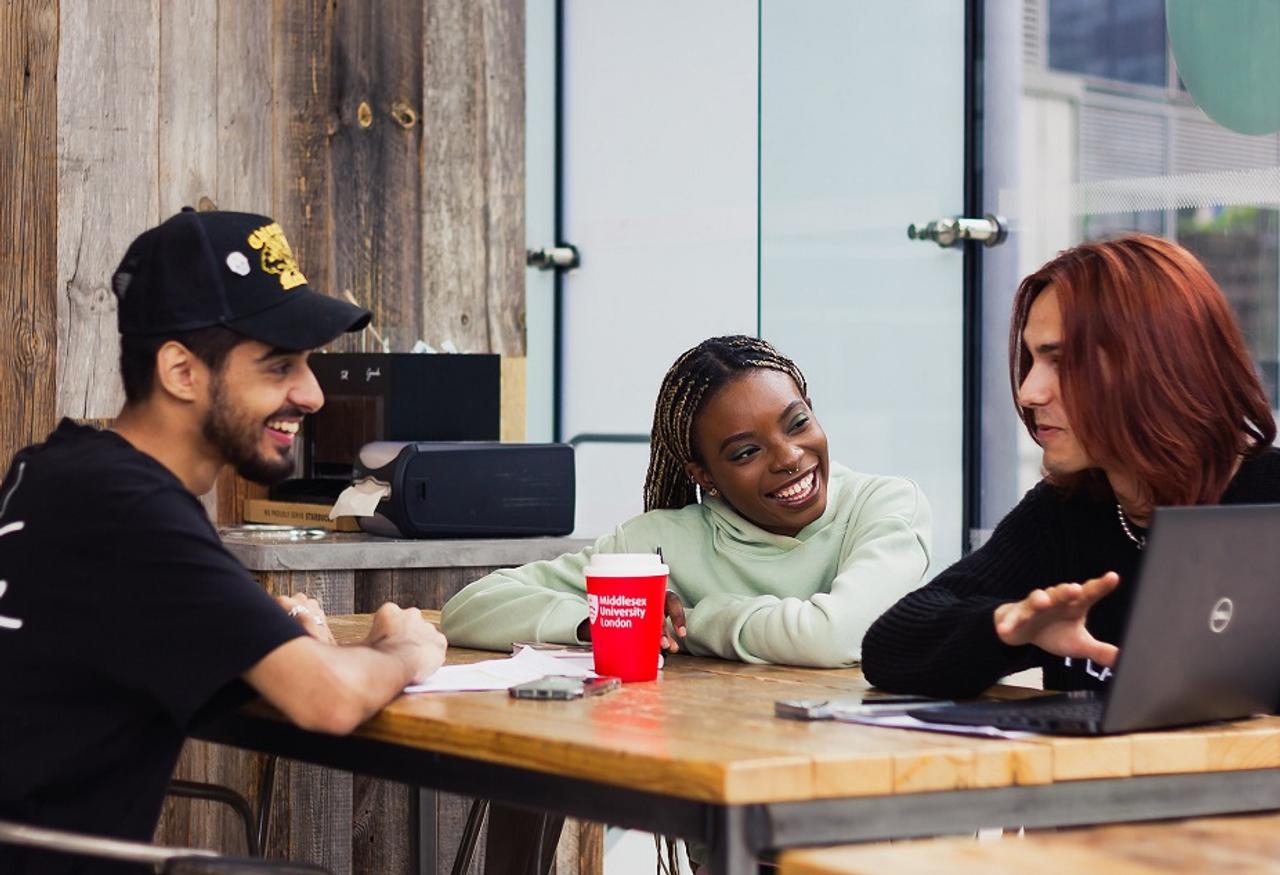 students-on-campus-2022-53