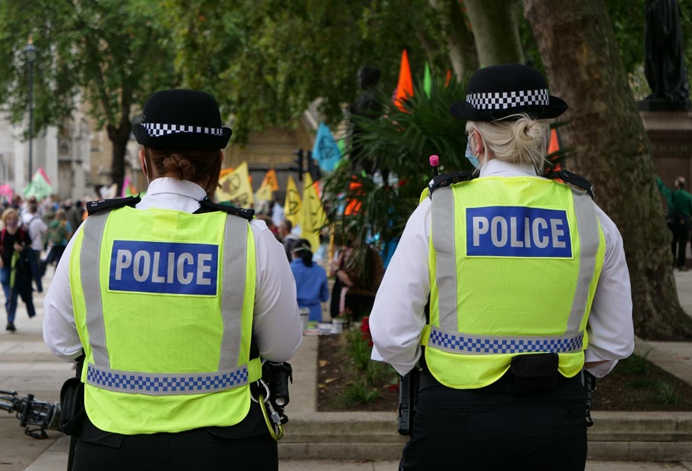 Image of police officers by unsplash