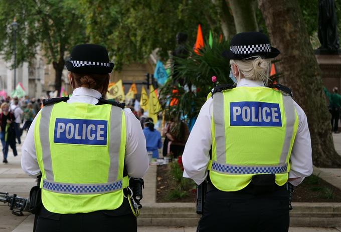 Image of police officers by unsplash