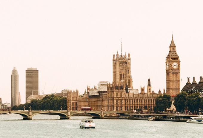 A Click of UK parliament