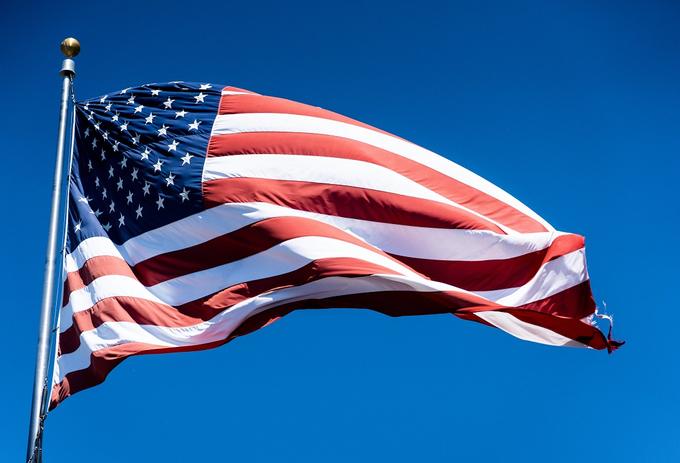 US flag in the day time