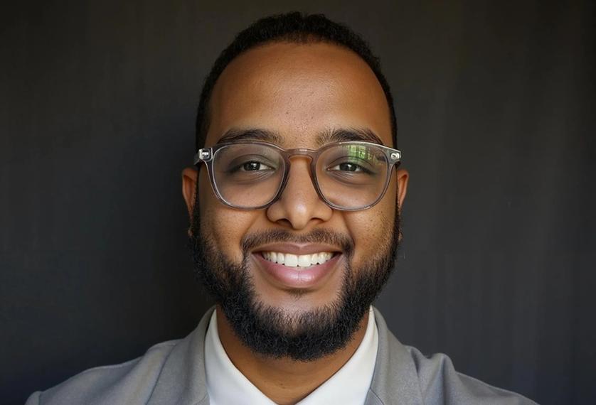 Headshot of Moe Naib