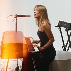 Profile photo of Lucy Taylor