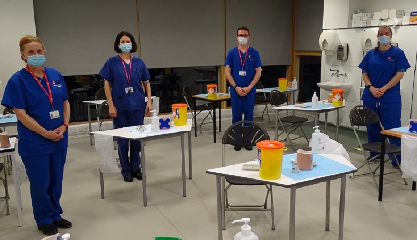 Covid 19 vaccine training at Mdx