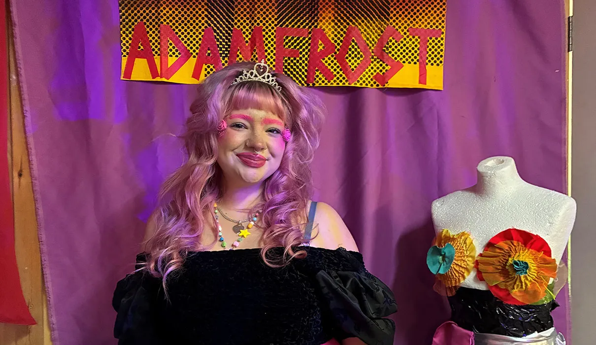 Layla Mcelhinney at pop-up