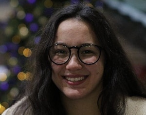 headshot of Alice Tai