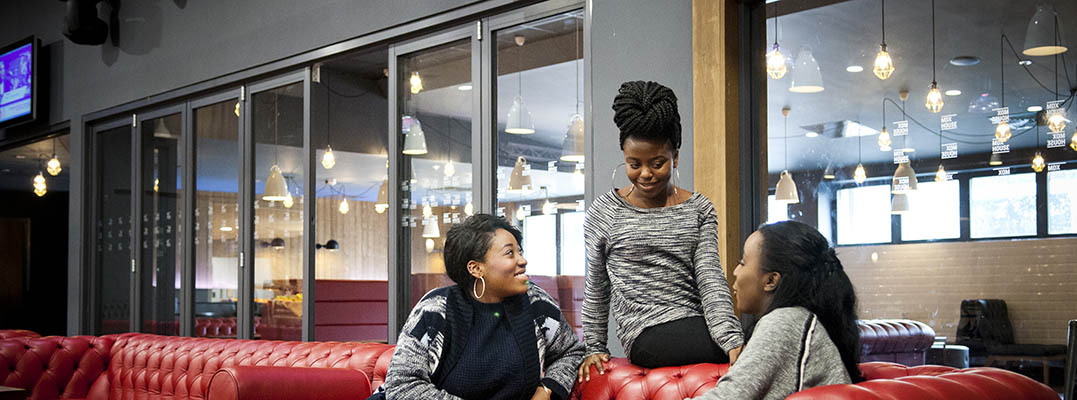 Students indulged in a pleasant conversation